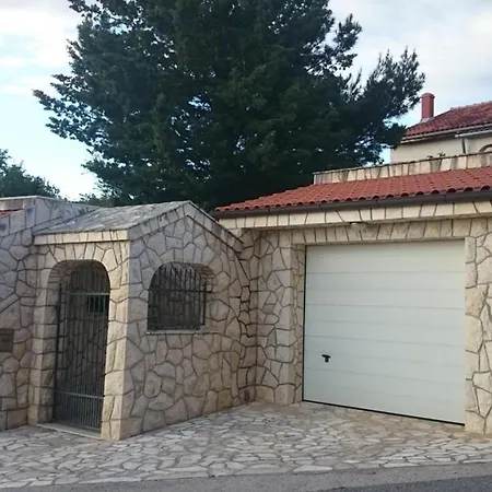 Apartmani Lea Jadranovo Exterior photo